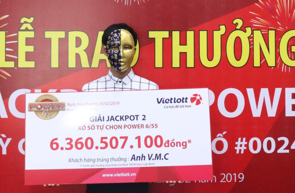 Trúng giải độc đắc Vietlott